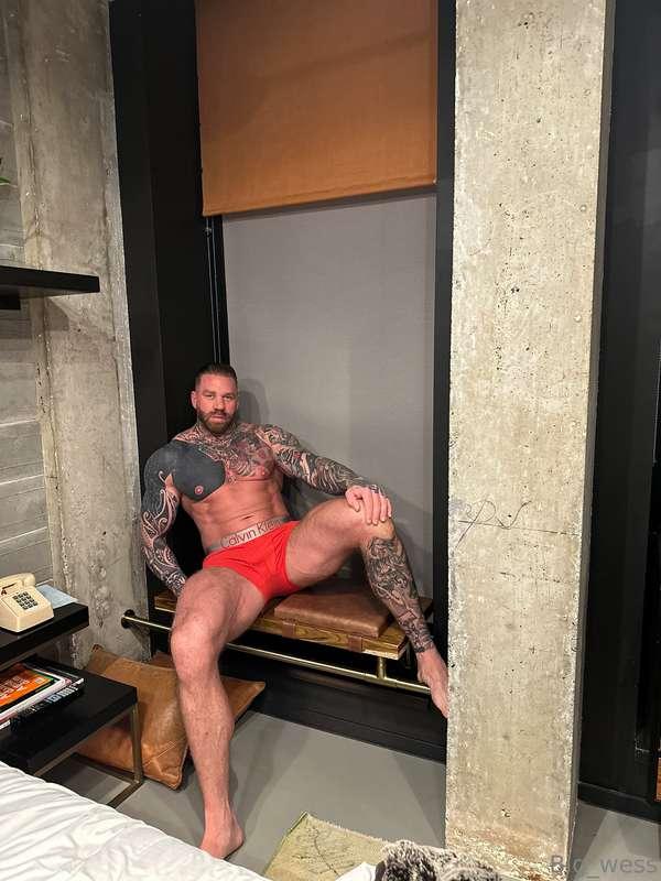Im waiting for you 😈