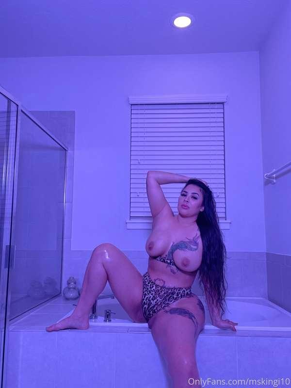 Hey daddy did u miss me 🥰