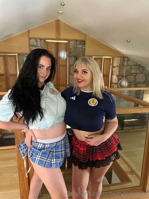 @lanawolf and I representing 😈🔥🔥🔥🔥