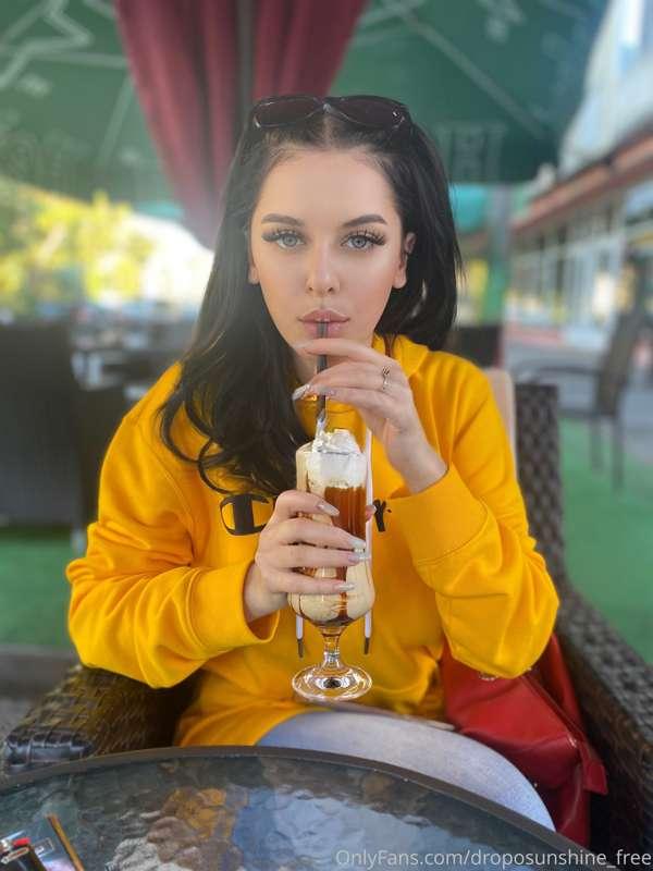 😈For NUDE version click here 👉 @droposunshine 👈 💋 for only 4..