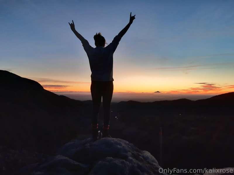 To me there's no better way to spend Easter than a hike on m..