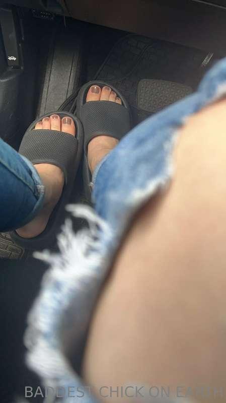 I have cute feet