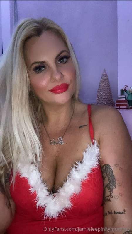 I’m feeling christmasy 