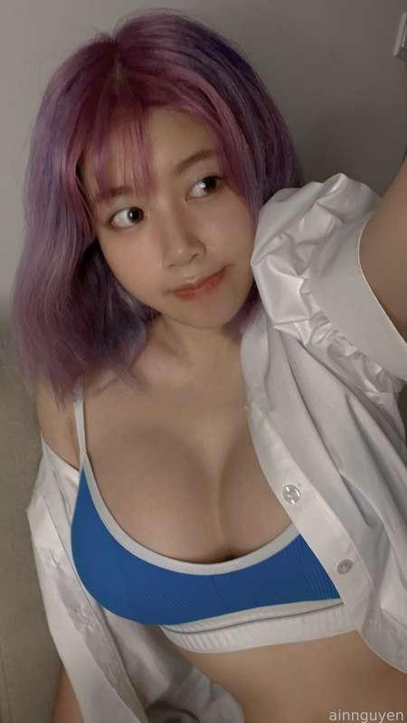 I'm a little tipsy rn and tbh I'm so horny when I am, so some quick snaps for you to enjoy before I go to sleep 😆 

I'm probably gonna regret these drunk selfies tomorrow but whatever 

my eyes are literally red gotta go 😴