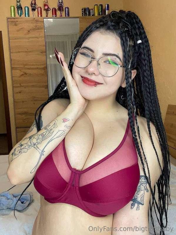 bigtittsbaby image #1