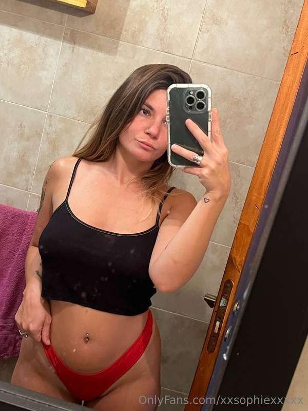 Horny mom @dalilahxxx 😈