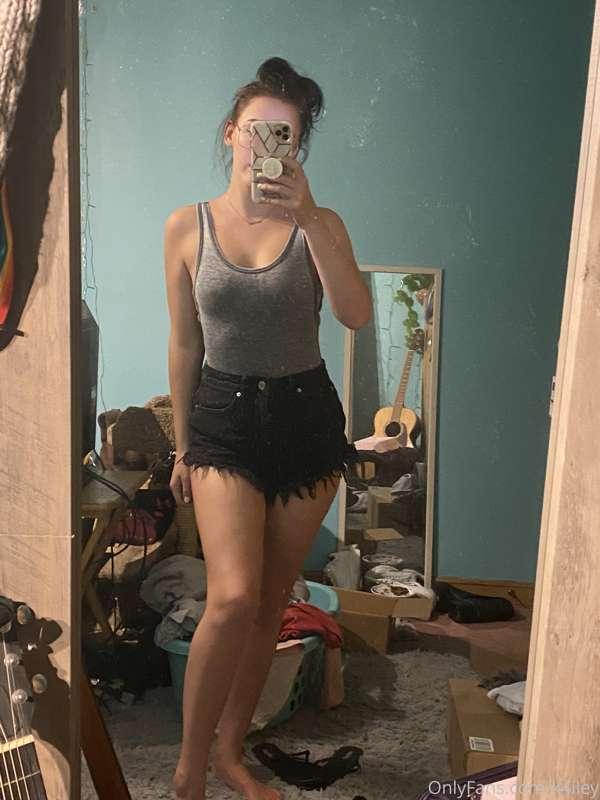 i sent a little bit of a try on haul to your DM’s!