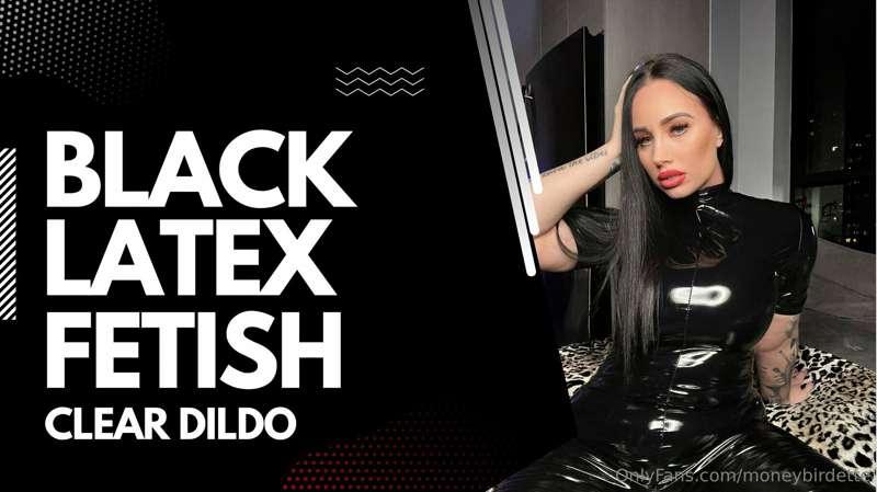 Want some bundle vid and pic with my Black Sexy Latex Outfit..