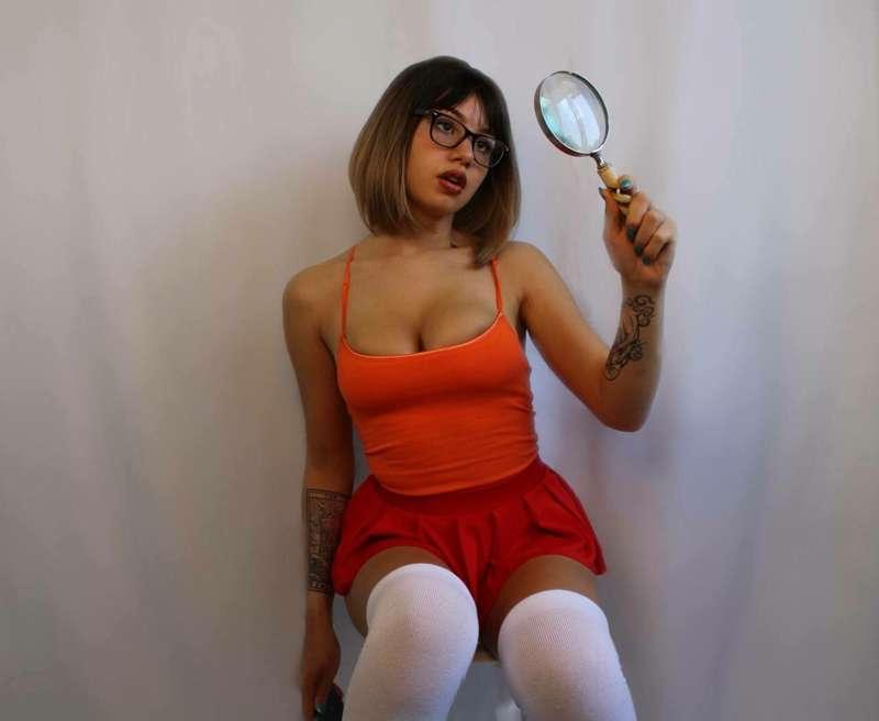 Help me look for clues ?