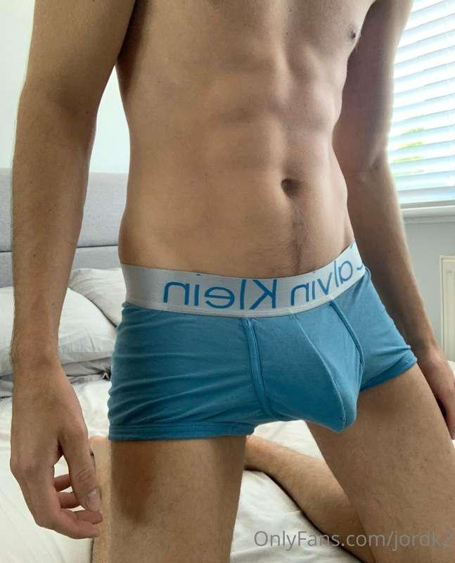 Who wants some sweaty underwear? 😈