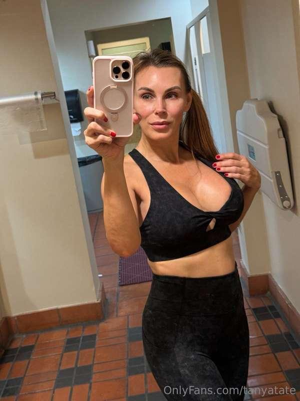 Little wardrobe 'malfunctions' keep the weekend interesting,..