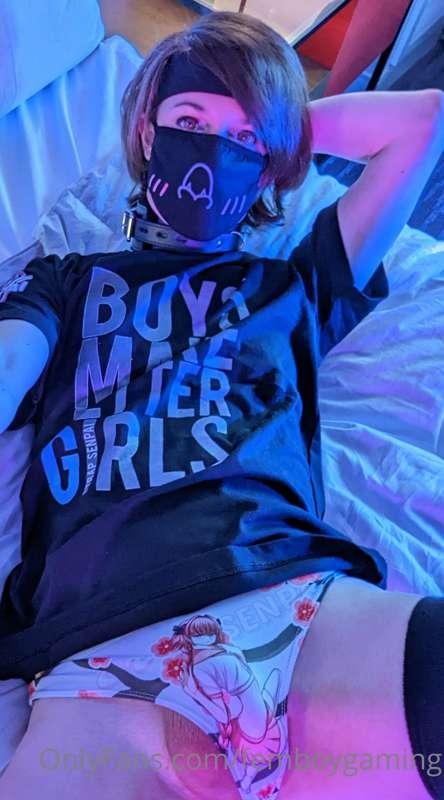 femboygaming image #0