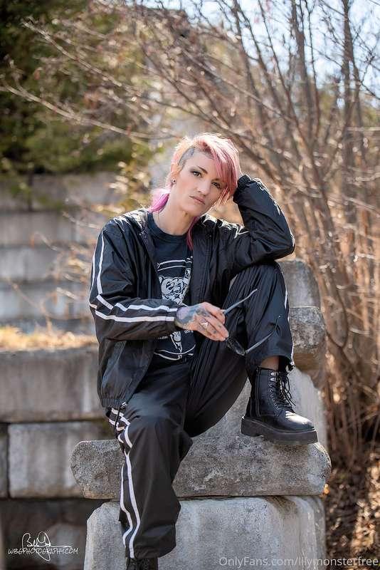 lilymonsterfree image #8