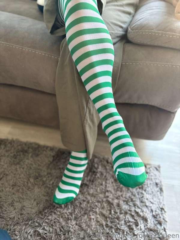 mrs_footjobqueen image #8