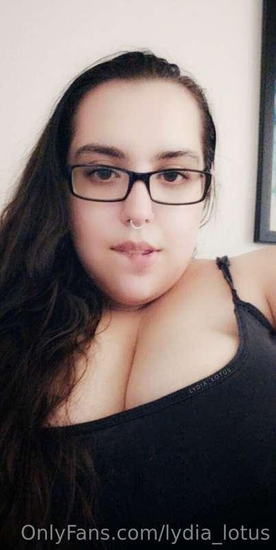 All by myself for the next few days! Let me take some custom..