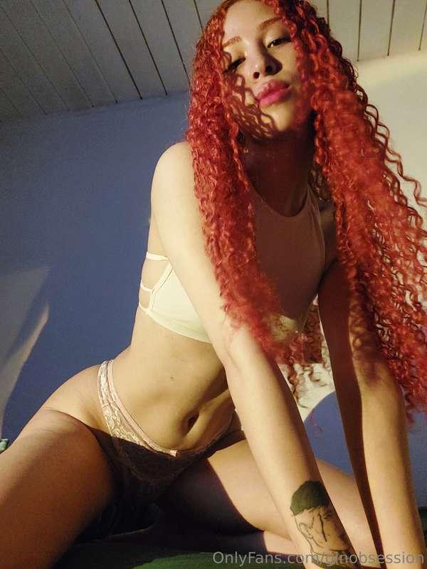 Just me, wet, hot, small and hot again, just for you 🥺💋🫂😶‍🌫️..