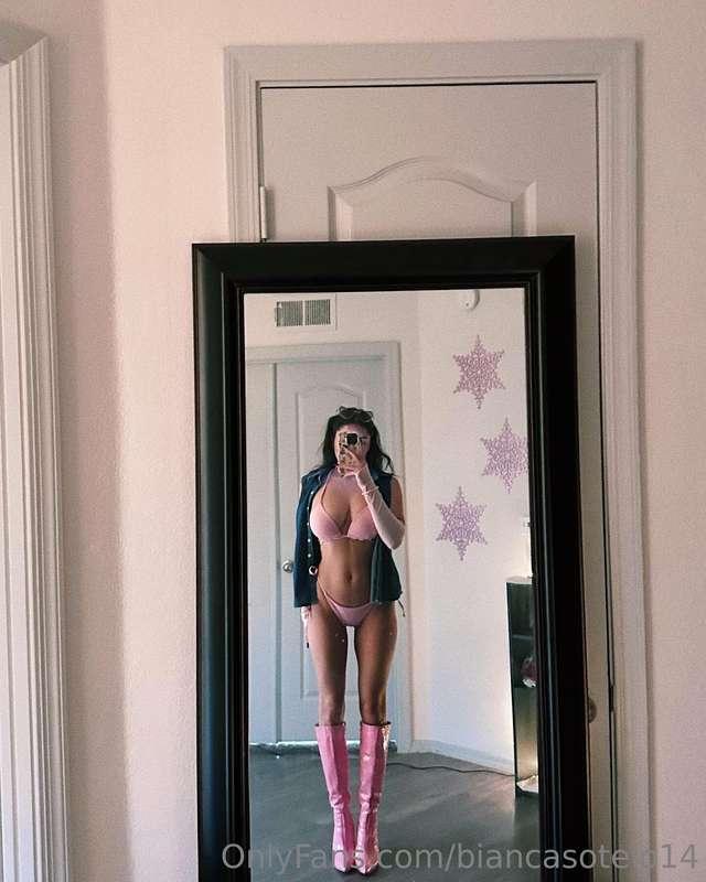 biancasotelo14 image #0