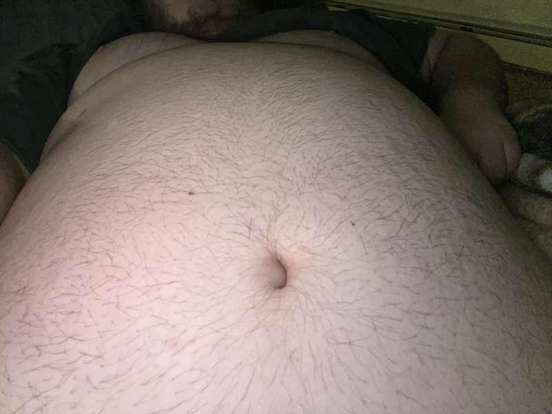 Love when my belly button is tight