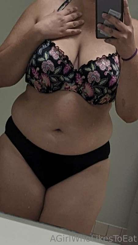 These bottoms are a little tight 🤣