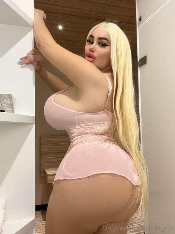You found me reaching something, what would you do? 😈