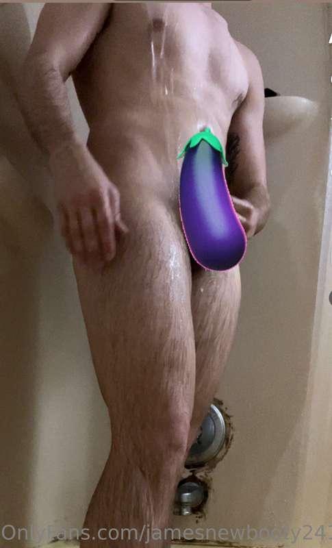 Got a new hot shower video💦🍆🍑😈