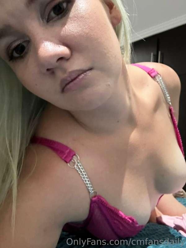 I want to feel your hands all over my body😈