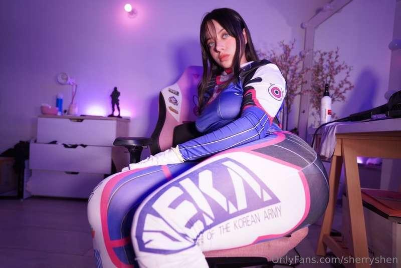 Monday is winning! This is my cosplay for tomorrow💕