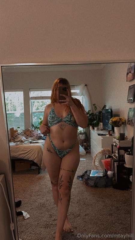 I think greens my color 😘