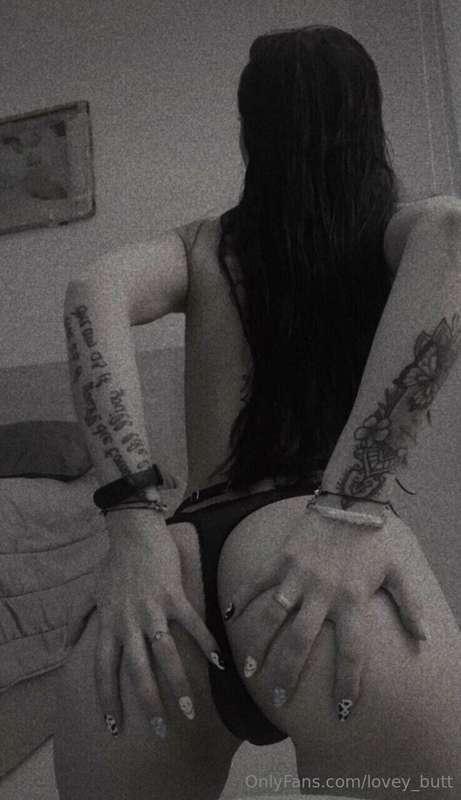 Come and have a bite 💋