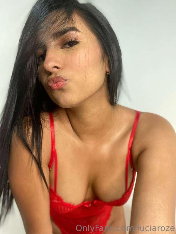 Kisses for you babeee!❤️🤭