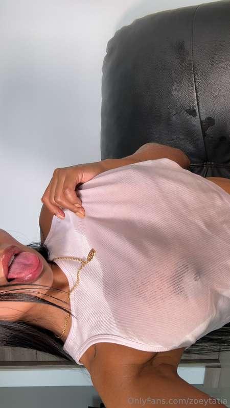 where do you want this tongue?👅