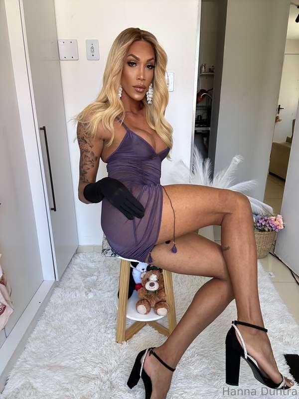 hey honey do you like the way I look today ?😈💦💦