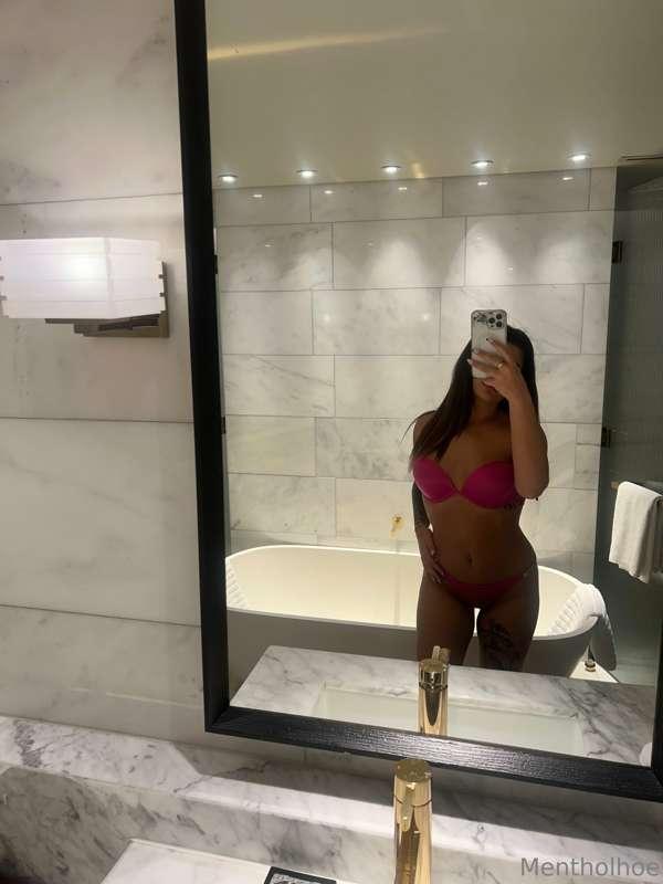 Before the orgy 💅🏽