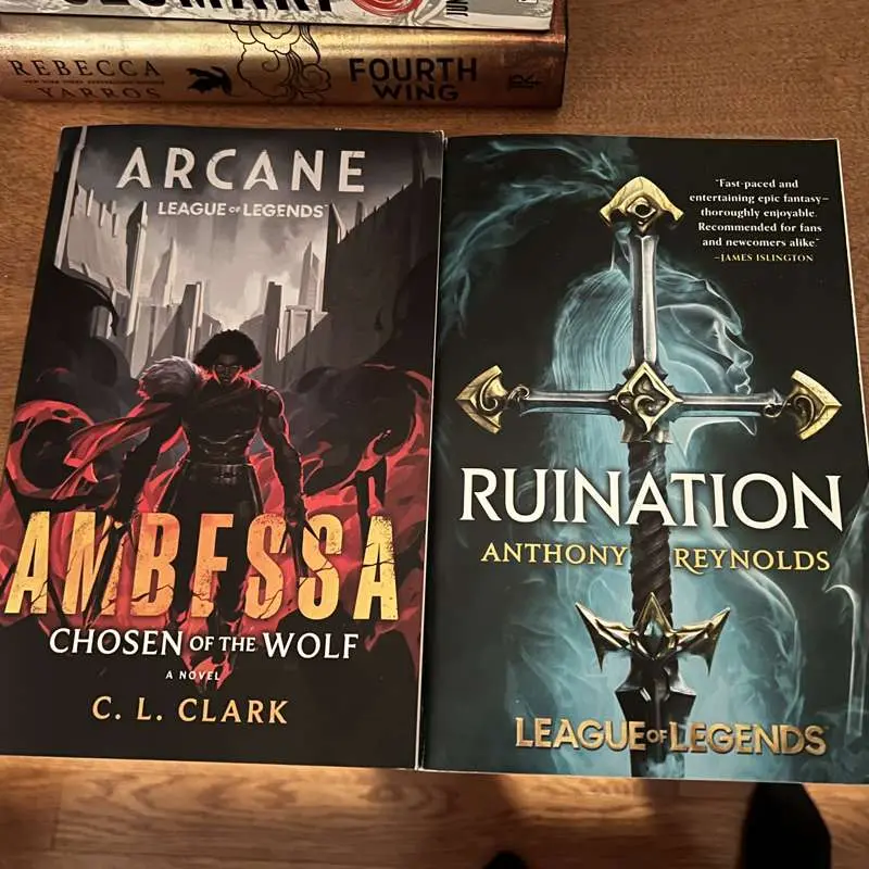 League of Legends books 📚 