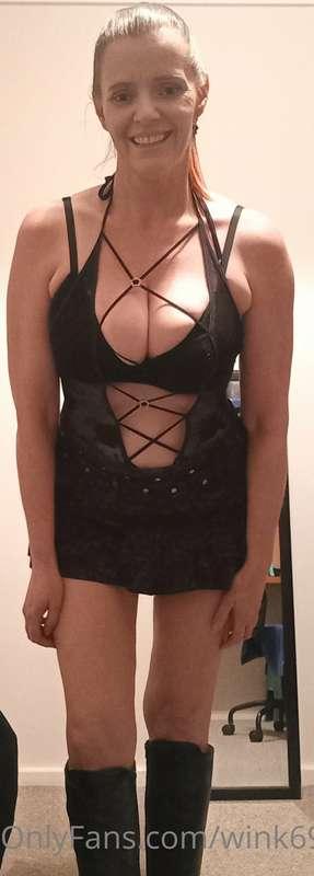A cute outfit for me to wear to swingers group.