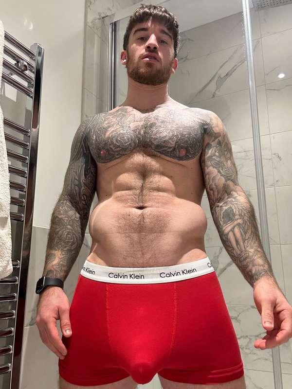 It’s getting hot in here 🥵👀😈
