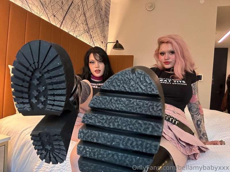 Step on you 🖤😏