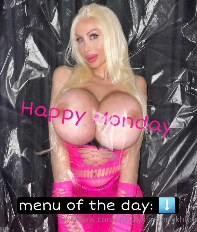 MENU OF THE DAY:

-I rate your cock and i make sexy comments..