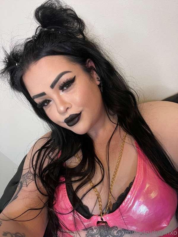 😘
