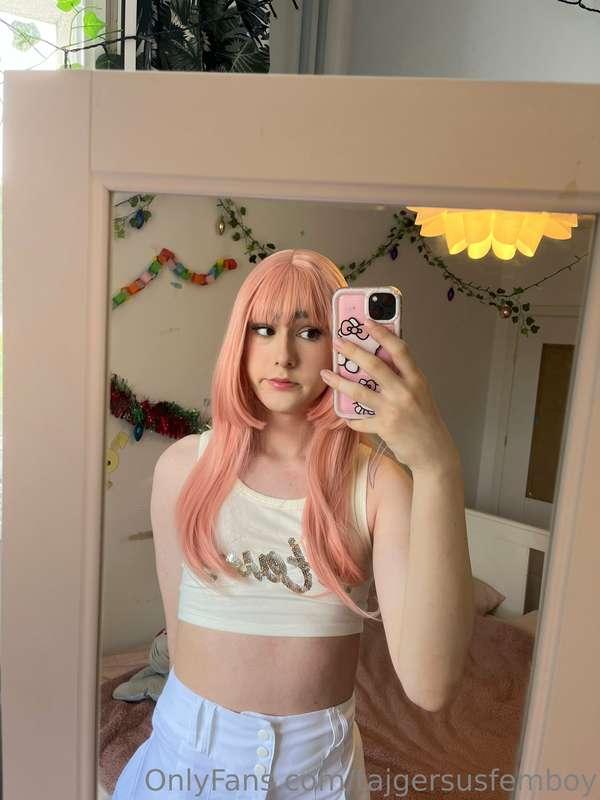 would u fuck this cutie?