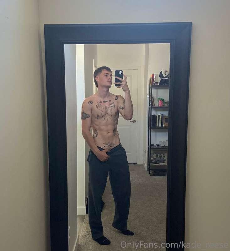 I’m Horny all the time I wanna cum on something🥵💦