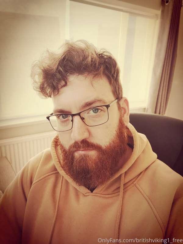 Autumn weather = autumn hoodie