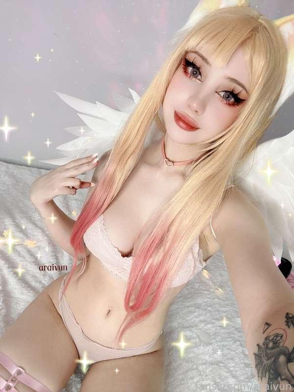 Will you be my Valentine?💖

#marin #marinkitagawa #mydressupdarling #cute #pink #stockings #cosplay #anime #lingerie #angel #blondie #bigboobs #svd