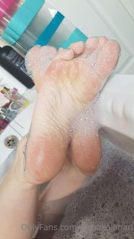 Bubbles or no Bubbles? 😈