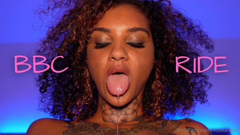 I love riding a cock inside my hairy bush, This video gets s..