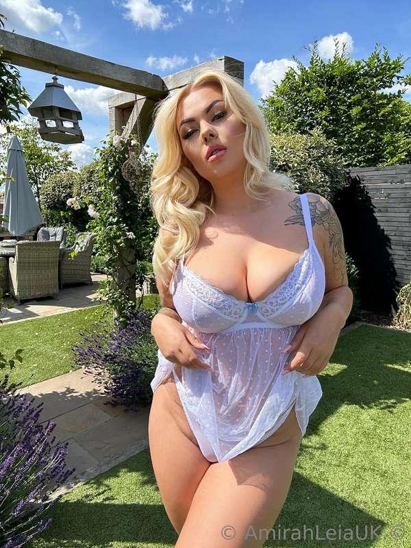 Lingerie babydoll day today 🤍
