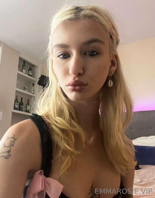 theemmarosie image #0