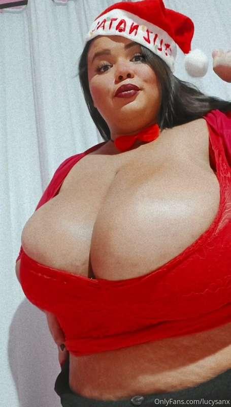 lucysanx image #0