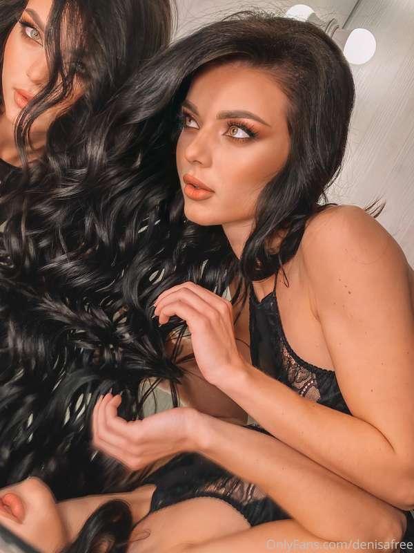 DM about video calls 📱👄👅💦