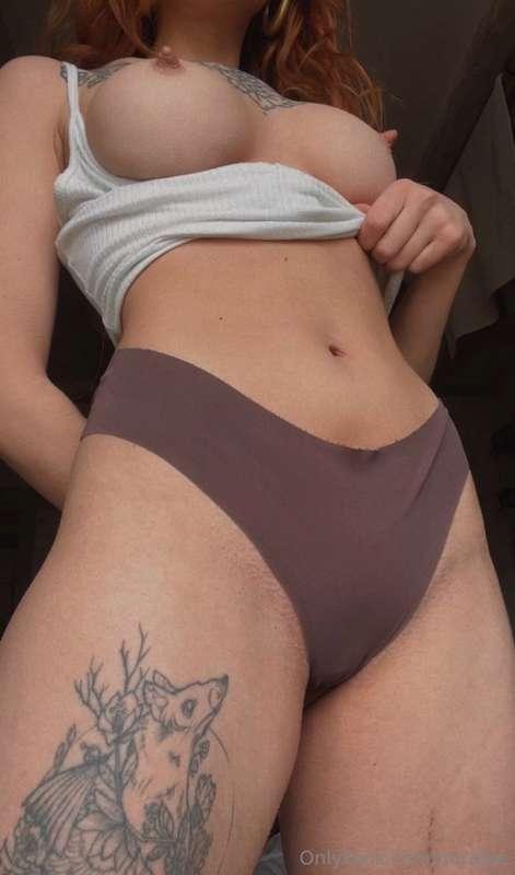 Don’t forget to swipe to see all pics 🐱